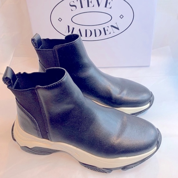Steve Madden Black Vegan Leather MEDIA Sz 9 Women’s - Picture 8 of 13